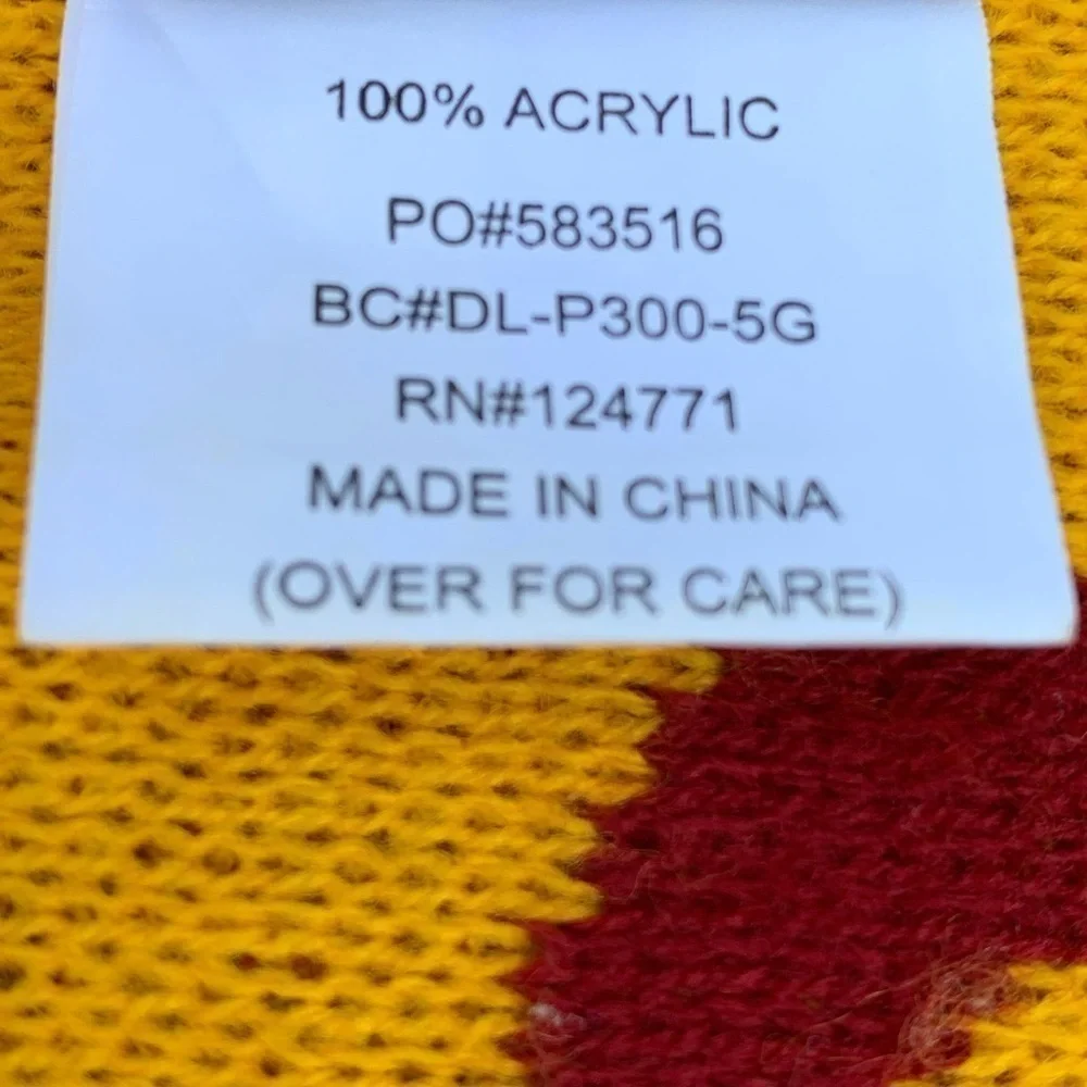 Universal Studios Harry Potter Gryffindor Scarf 6 Foot Long